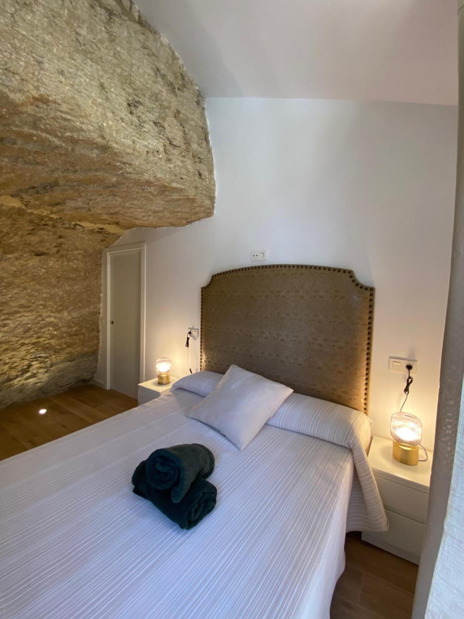 Villa Casa Cueva “El Refugio En La Cueva” Setenil De Las Bodegas Exterior foto